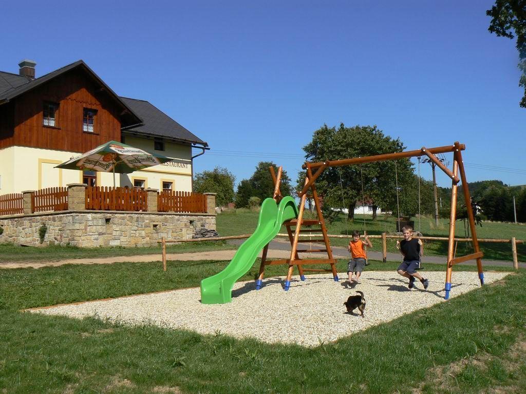 Penzion Na Statku Ceske Petrovice Zewnętrze zdjęcie